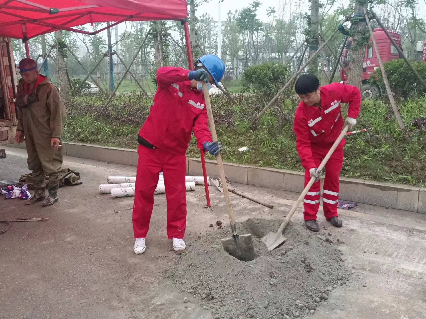 鹤庆管道疏通哪家好】及时进行市政管道清淤